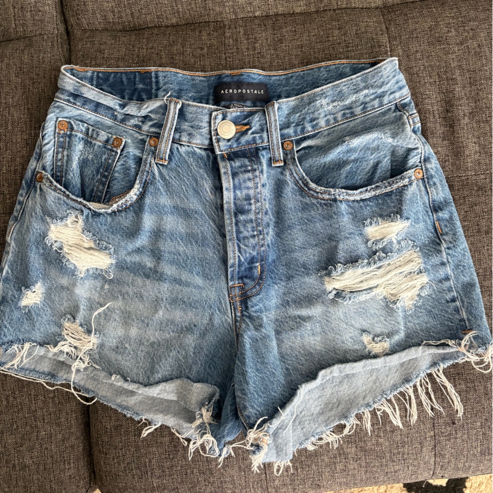 90’s high rise cut off denim shorts